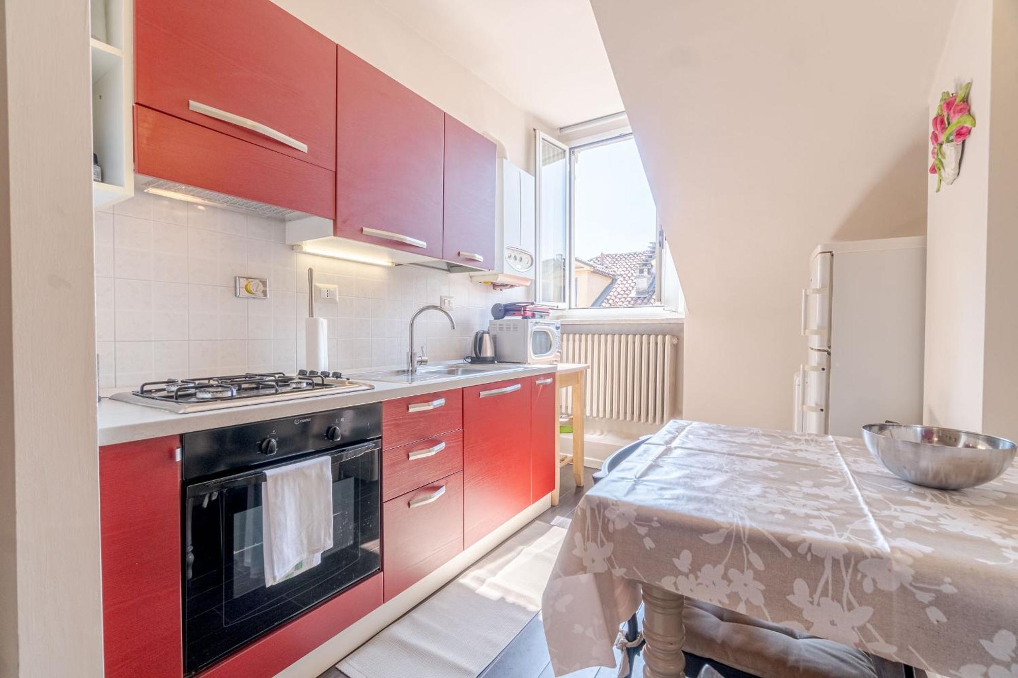 Ferienwohnung Casa Valeggio Attic Apt Few Steps From Porta Nuova Turin Exterior foto