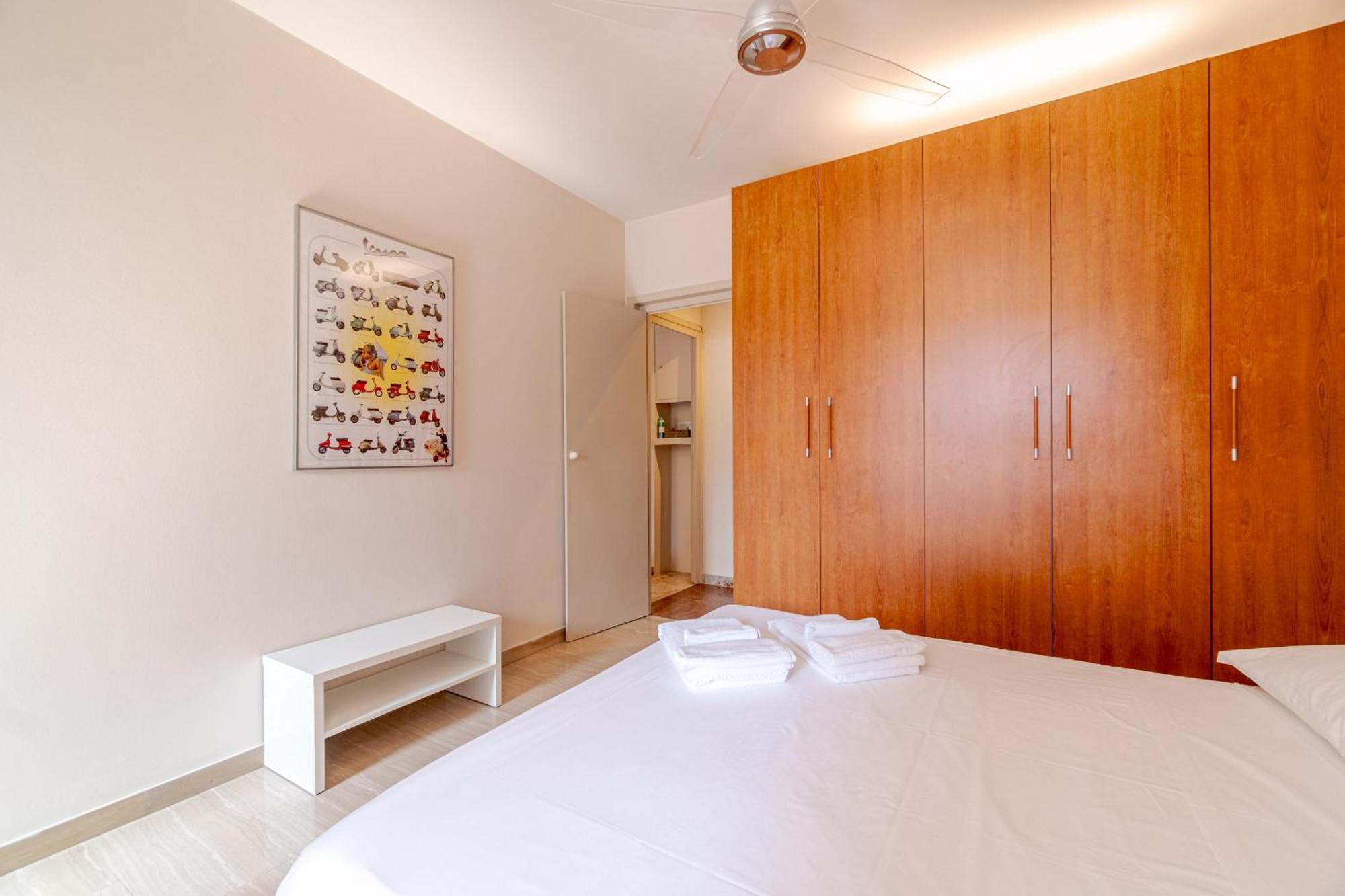 Ferienwohnung Casa Valeggio Attic Apt Few Steps From Porta Nuova Turin Exterior foto